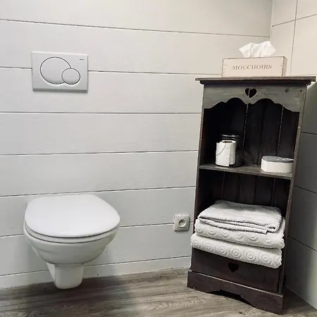 Louise ستافيلوت