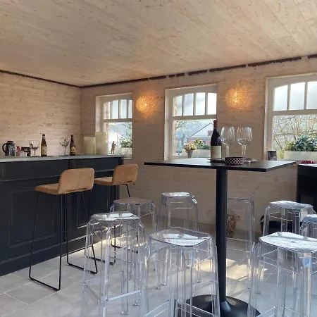 Louise Bed & Breakfast 3*