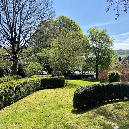 Bed & Breakfast Louise 3*