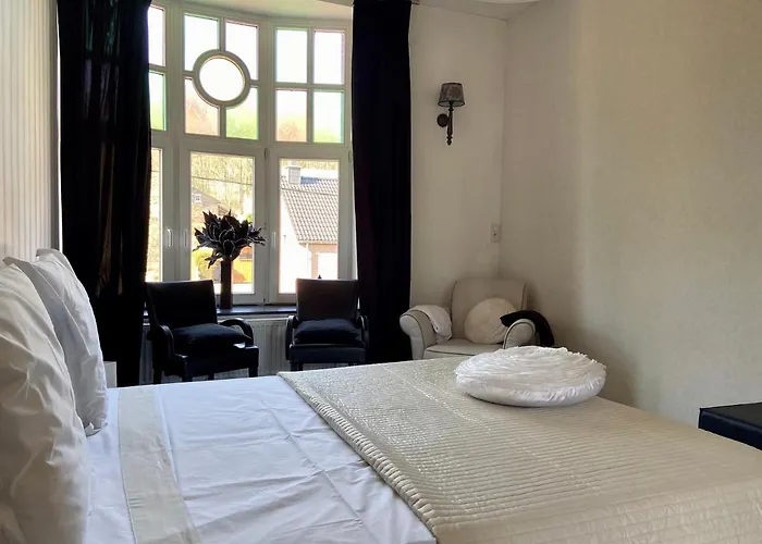 Bed & Breakfast Louise 3*